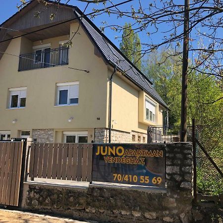 Juno Apartman Vendégház Miskolc Extérieur photo