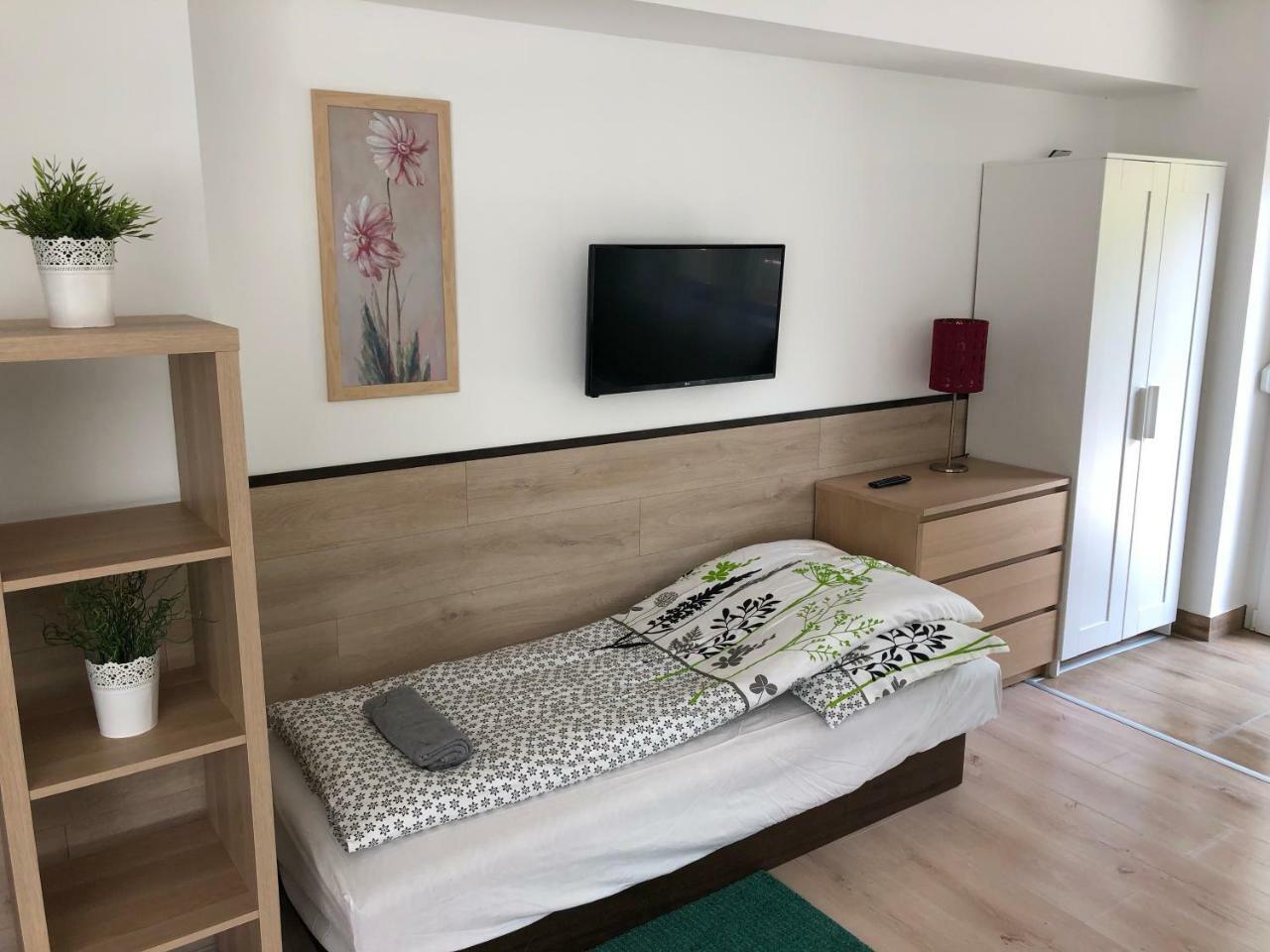 Juno Apartman Vendégház Miskolc Extérieur photo