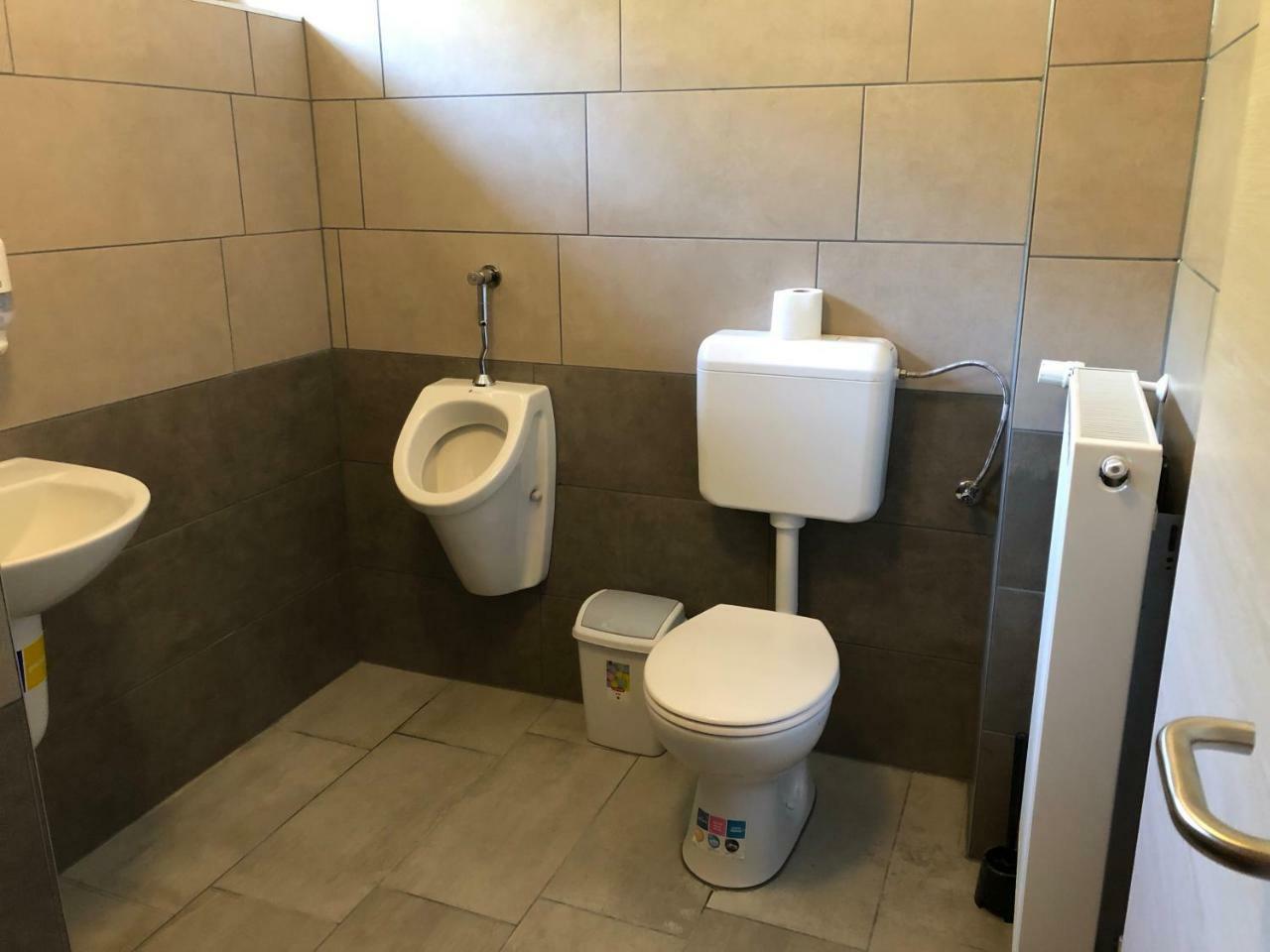 Juno Apartman Vendégház Miskolc Extérieur photo