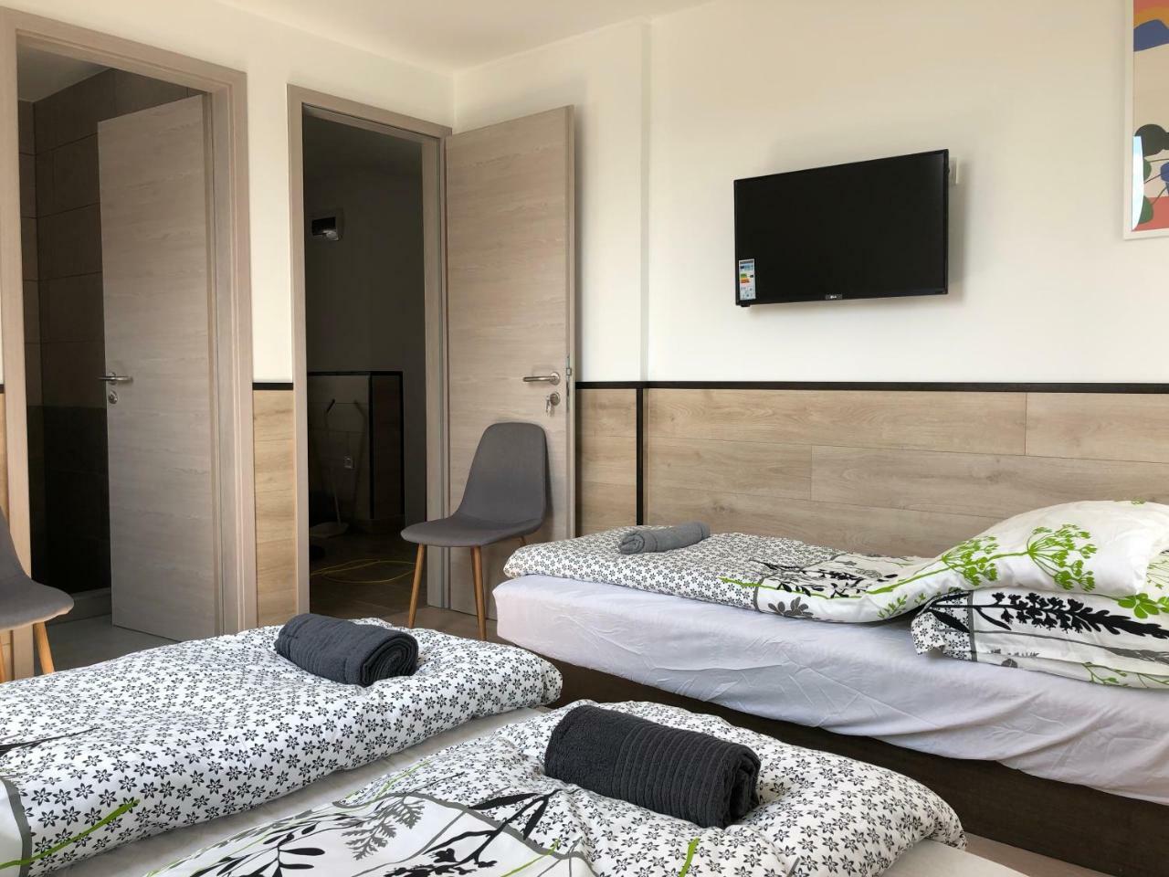 Juno Apartman Vendégház Miskolc Extérieur photo