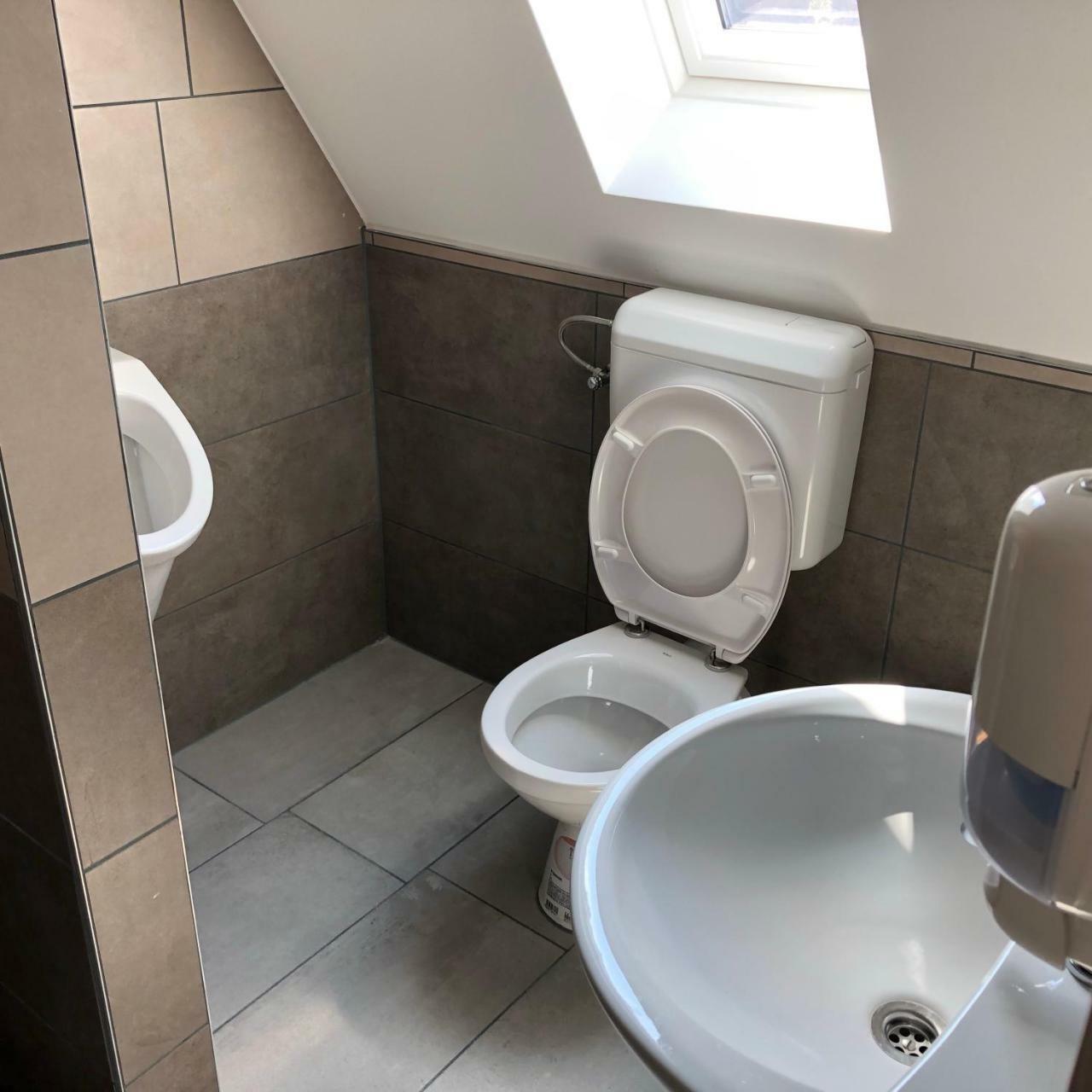 Juno Apartman Vendégház Miskolc Extérieur photo