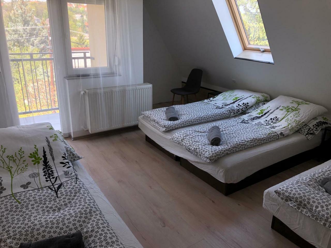 Juno Apartman Vendégház Miskolc Extérieur photo