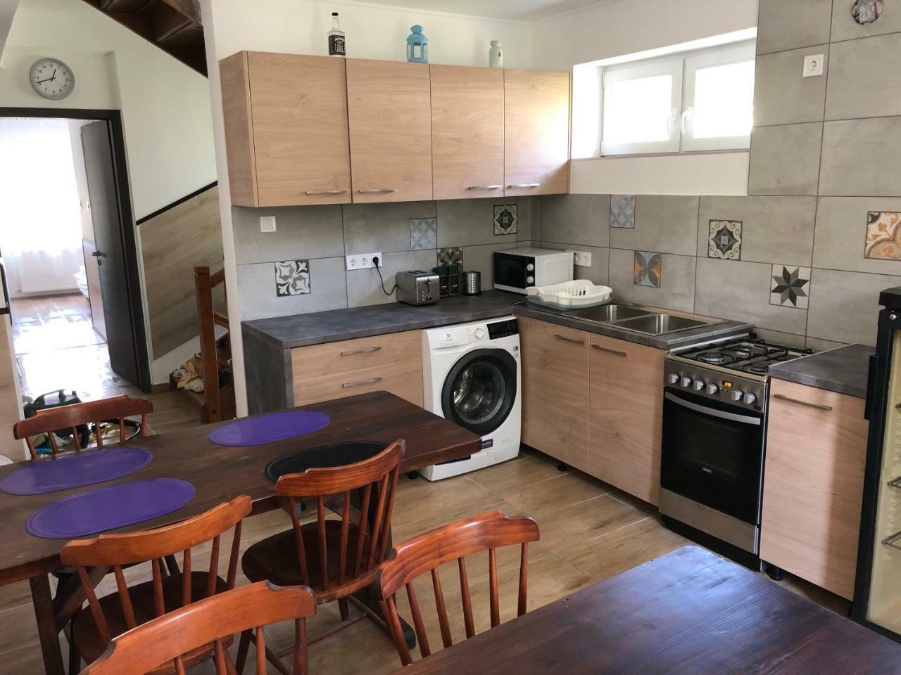 Juno Apartman Vendégház Miskolc Extérieur photo